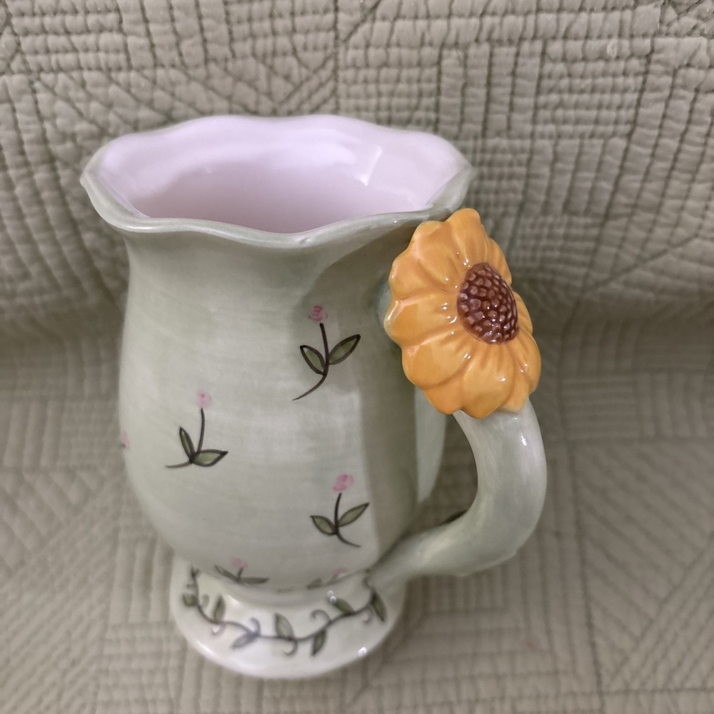 Vintage Hand Painted Sunflower Motif Decorative Ceramic Coffee Mug Green Yellow